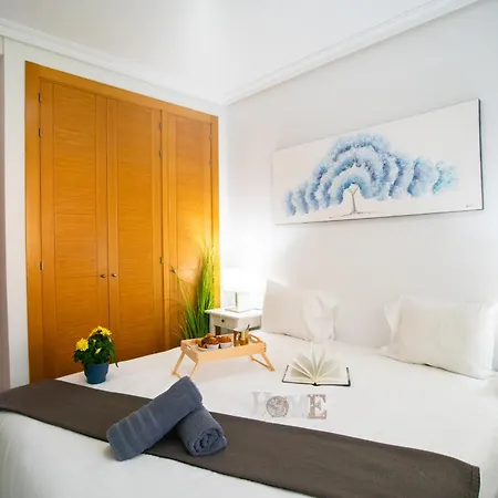 Apartment 2 Bedroom And Terrace Fuengirola
